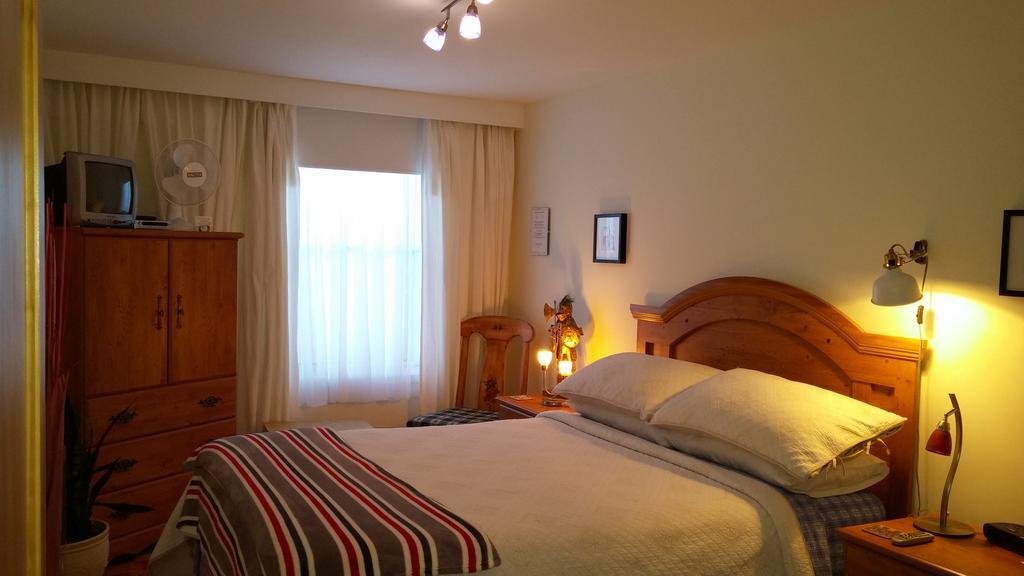 L'escogriffe - Men Only Bed and breakfast *