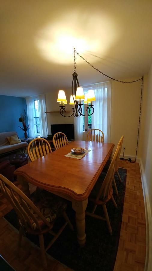 Bed and breakfast L'escogriffe - Men Only Montreal